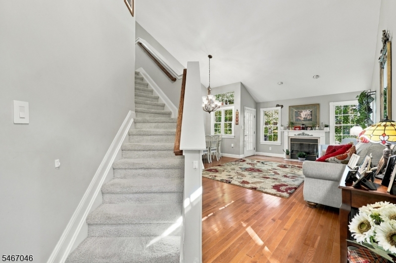 2 Rainier Court Allamuchy NJ 07840