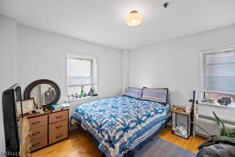 70 S Munn Avenue East Orange NJ 07018
