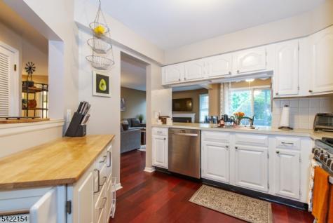117 Quartz Lane Paterson NJ 07501