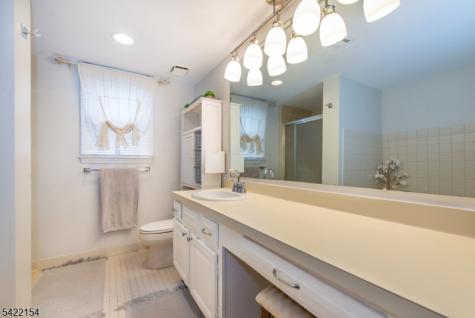 117 Quartz Lane Paterson NJ 07501