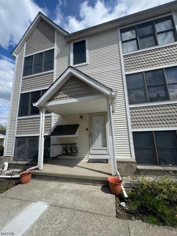 56 Portsmouth Court Hamburg NJ 07419