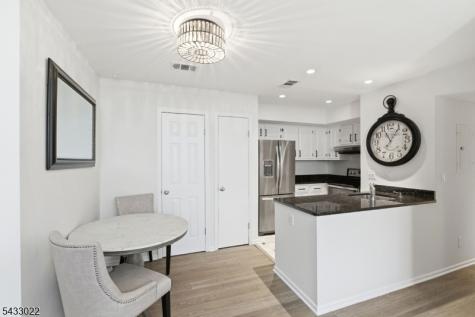 84 Mayfield Road Bedminster NJ 07921