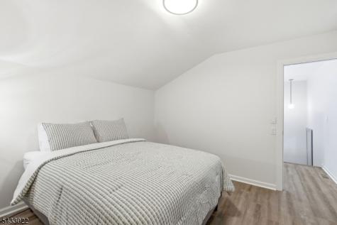 84 Mayfield Road Bedminster NJ 07921