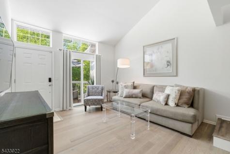 84 Mayfield Road Bedminster NJ 07921