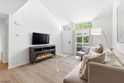 84 Mayfield Road Bedminster NJ 07921