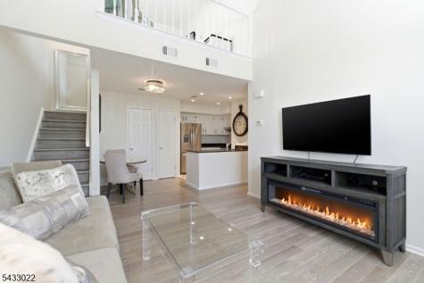 84 Mayfield Road Bedminster NJ 07921