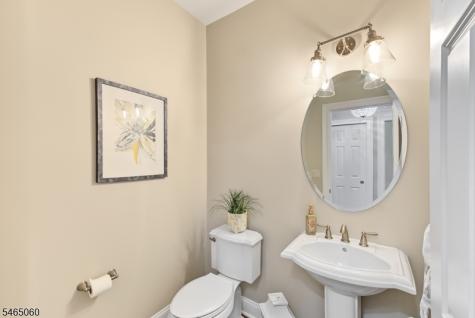 2 Par Court Randolph NJ 07869