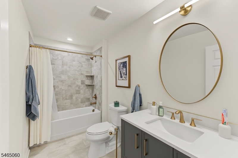 2 Par Court Randolph NJ 07869