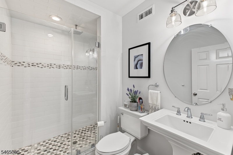 2 Par Court Randolph NJ 07869