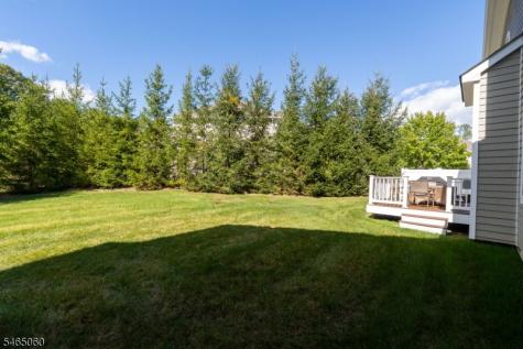 2 Par Court Randolph NJ 07869