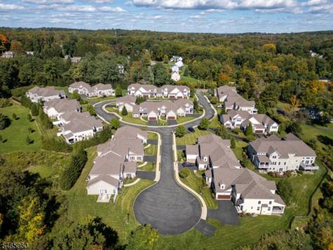 2 Par Court Randolph NJ 07869