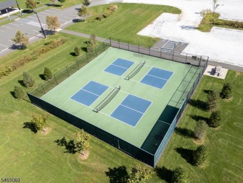 2 Par Court Randolph NJ 07869