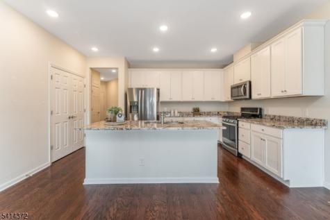 39 Redmon Road Raritan NJ 08822