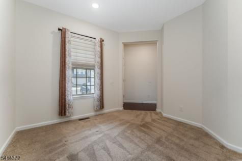39 Redmon Road Raritan NJ 08822