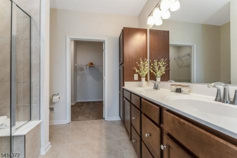 39 Redmon Road Raritan NJ 08822