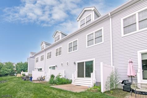 14 Clover Court Berkeley Heights NJ 07922