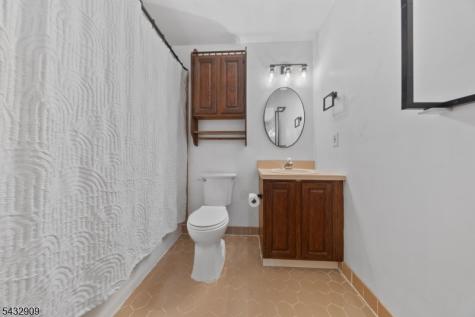 10 Stonyridge Drive Lincoln Park NJ 07035