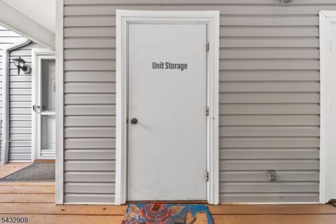 10 Stonyridge Drive Lincoln Park NJ 07035