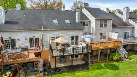 8 Delaware Lane Branchburg NJ 08876