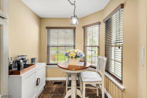 8 Delaware Lane Branchburg NJ 08876