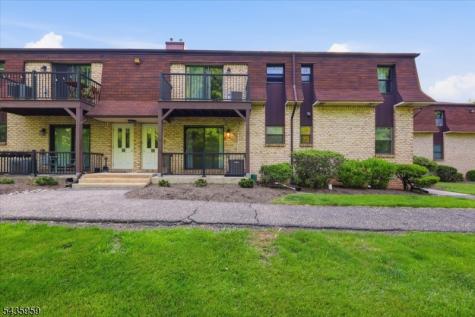 1403 Normandy Court Raritan NJ 08822