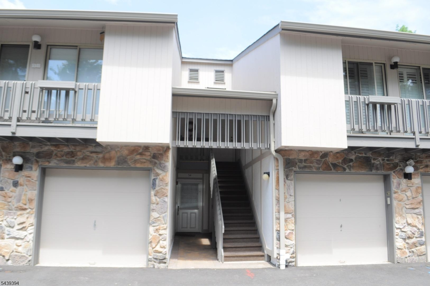 58 Buchanon Court West Orange NJ 07052