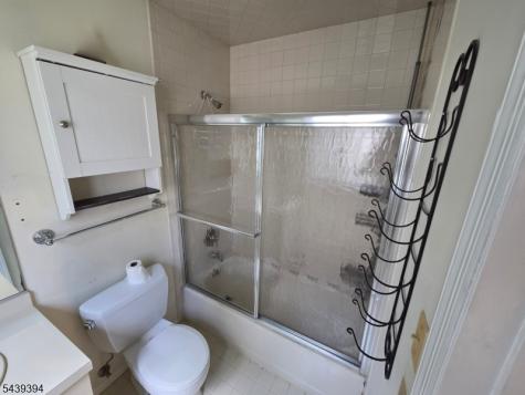 58 Buchanon Court West Orange NJ 07052