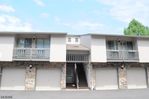 58 Buchanon Court West Orange NJ 07052