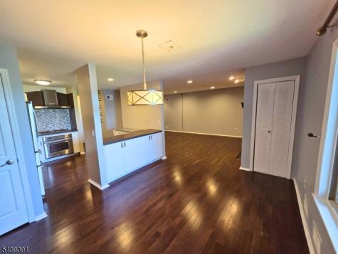 58 Buchanon Court West Orange NJ 07052