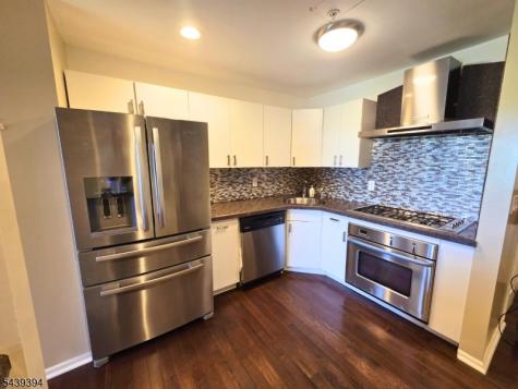 58 Buchanon Court West Orange NJ 07052