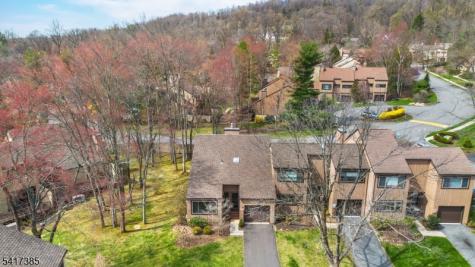 10 Hemlock Lane Harding NJ 07960