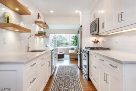 10 Hemlock Lane Harding NJ 07960