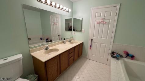 117 Pinehurst Drive Washington NJ 07882