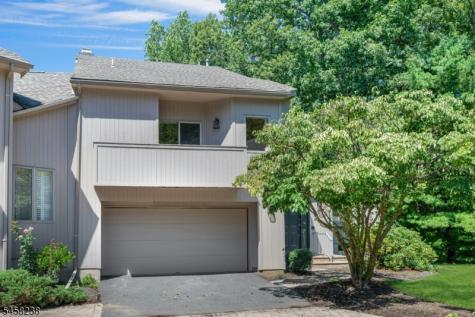 36 Robinhood Drive Mountain Lakes NJ 07046