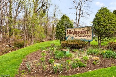11196 Dell Place Stanhope NJ 07874