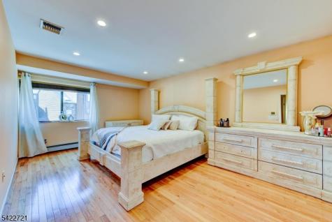 17 Independence Way Rockaway NJ 07866