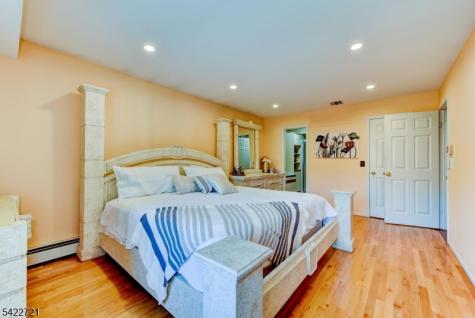 17 Independence Way Rockaway NJ 07866