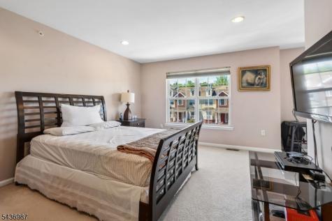 67 Forest Drive Piscataway NJ 08854