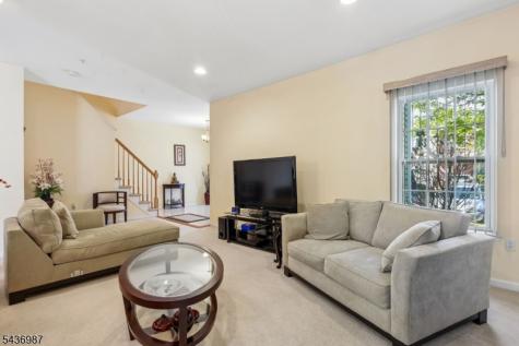 67 Forest Drive Piscataway NJ 08854