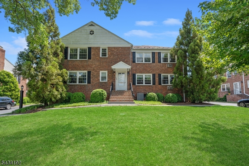 68 New England Avenue Summit NJ 07901