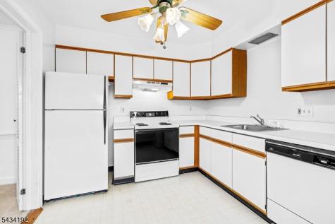 68 New England Avenue Summit NJ 07901