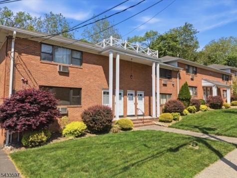 7 Colonial Drive Little Falls NJ 07424