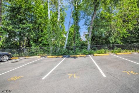 7 Colonial Drive Little Falls NJ 07424