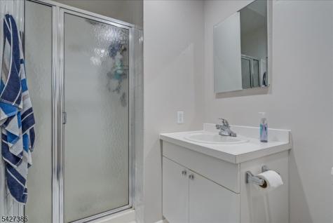 48 Buchanon Court West Orange NJ 07052