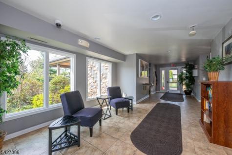 48 Buchanon Court West Orange NJ 07052