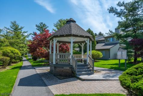 48 Buchanon Court West Orange NJ 07052