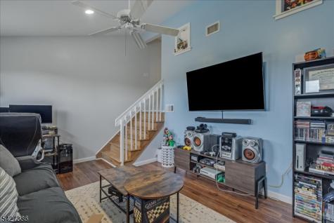 48 Buchanon Court West Orange NJ 07052
