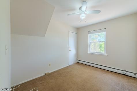 93 Fox Road Edison NJ 08817
