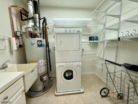 5402 Warrens Way Wanaque NJ 07465