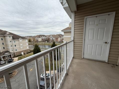 5402 Warrens Way Wanaque NJ 07465